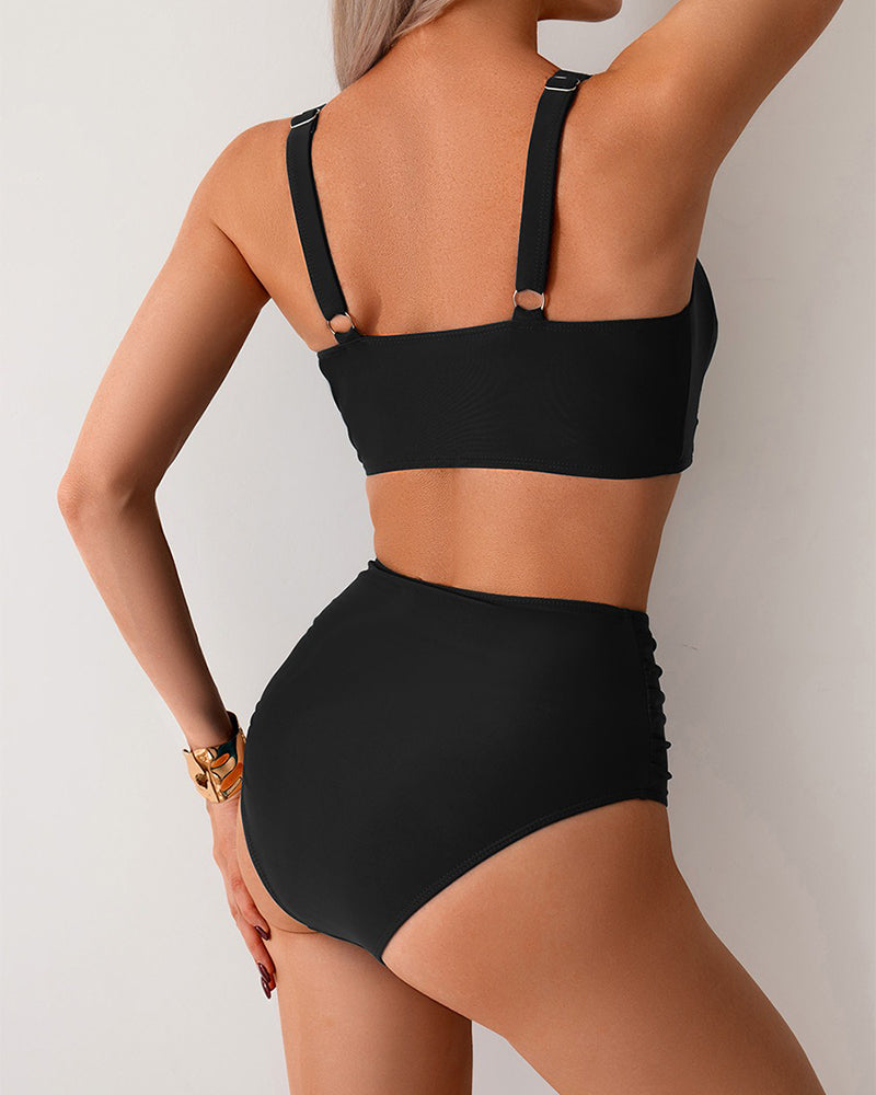 Bikini liso con nudo de talle alto Patricia