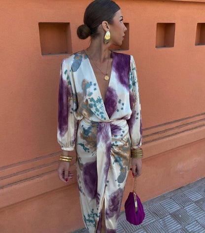 Vestido con escote en V Lucia