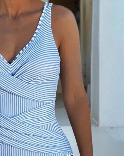 Traje de baño de una pieza cuello en V de rayas Frida