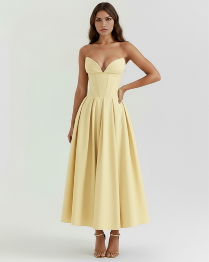 Vestido elegante escote corazón Mónica