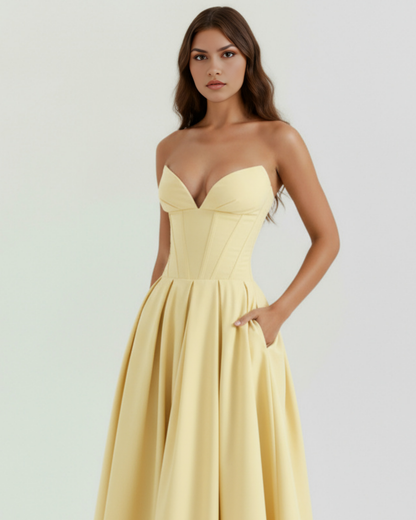 Vestido elegante escote corazón Mónica
