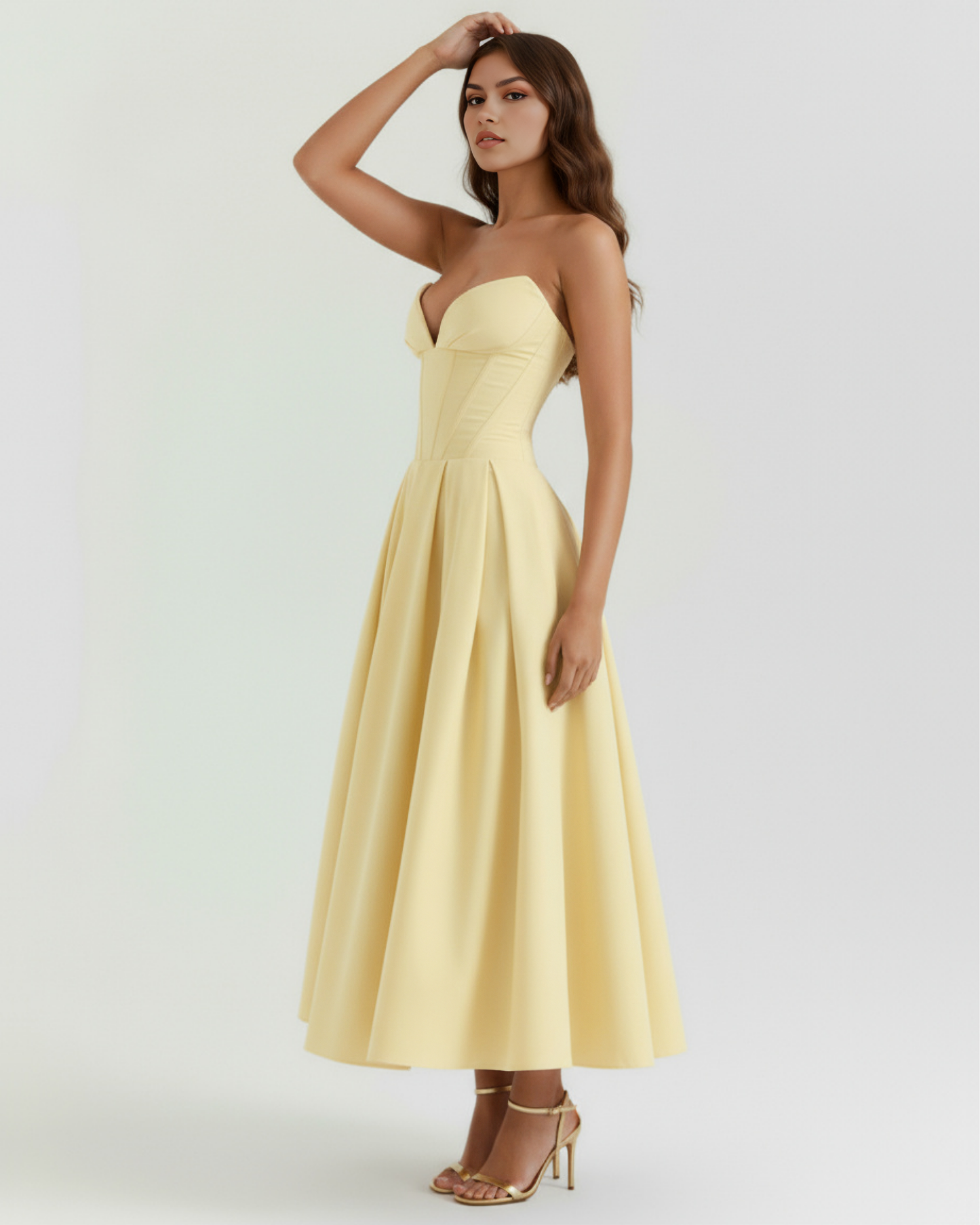 Vestido elegante escote corazón Mónica