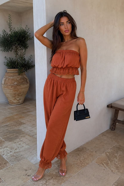 Conjunto de encaje Aurora