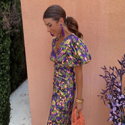 Vestido estampado con escote en V Julieta