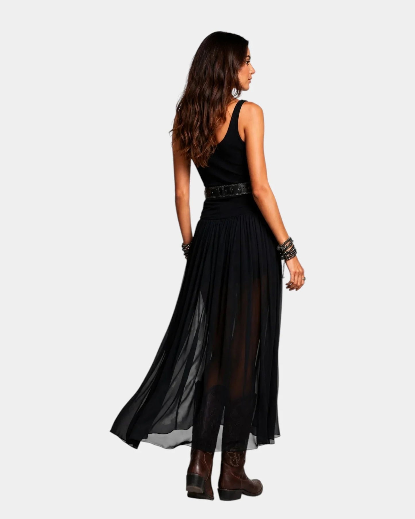 Conjunto de tres piezas blusa, pantalón y falda Betsabé