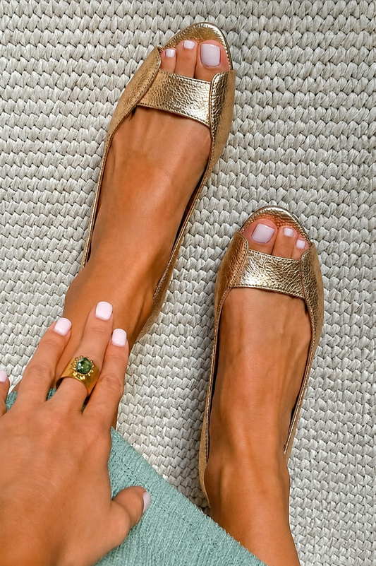 Sandalias doradas Adela