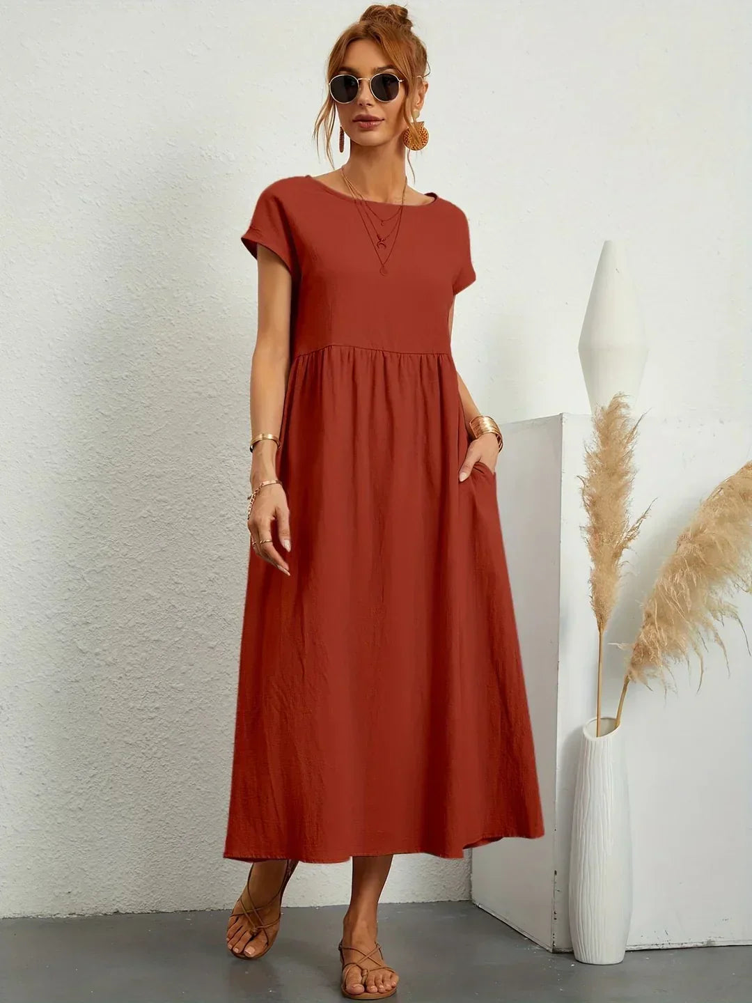 Vestido midi atemporal Rocío