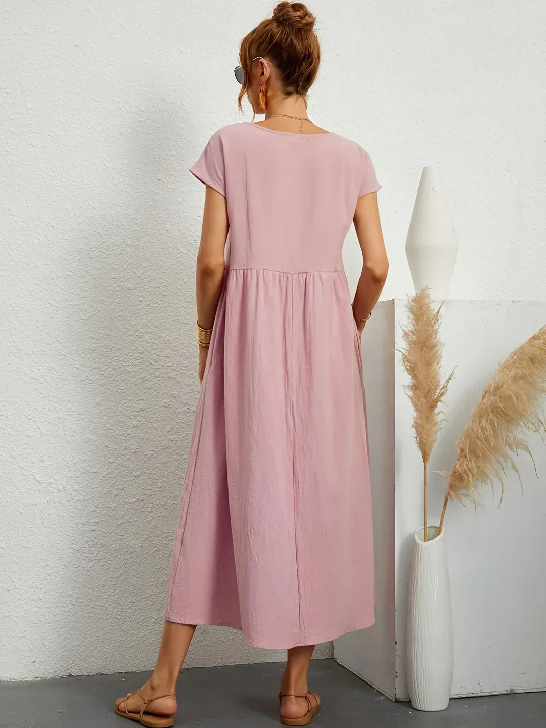 Vestido midi atemporal Rocío