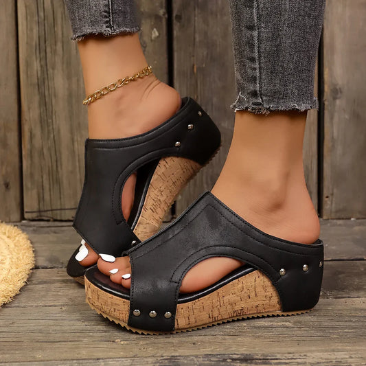 Cuñas con tachuelas Carmen