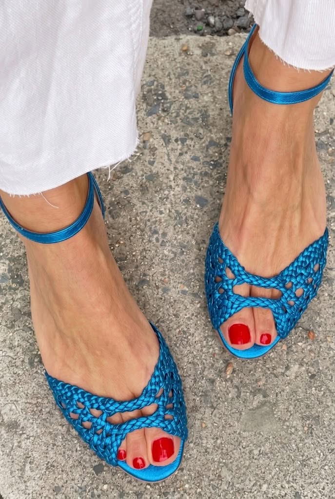 Sandalias trenzadas doradas Isabel