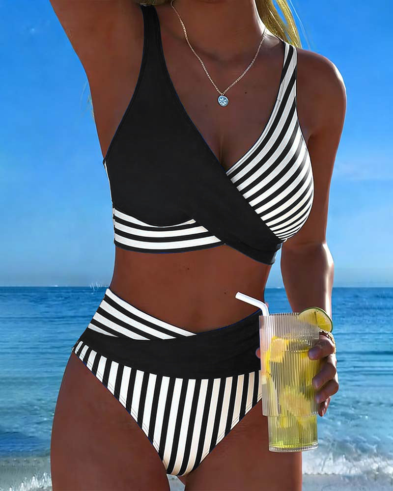 Bikini cruzado de rayas Erika