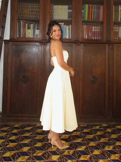 Vestido midi drapeado con escote corazón Camila